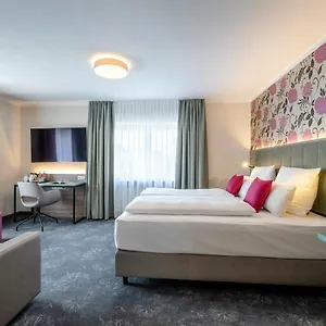 Boutique Erb Muenchen Parsdorf فاترشتيتن