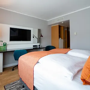 Berlin Airport - Conference Centre By Ihg גרמניה