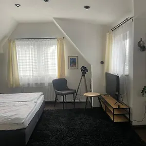 https://albi-studio-hh-airport.hamburg-hotels-de.com